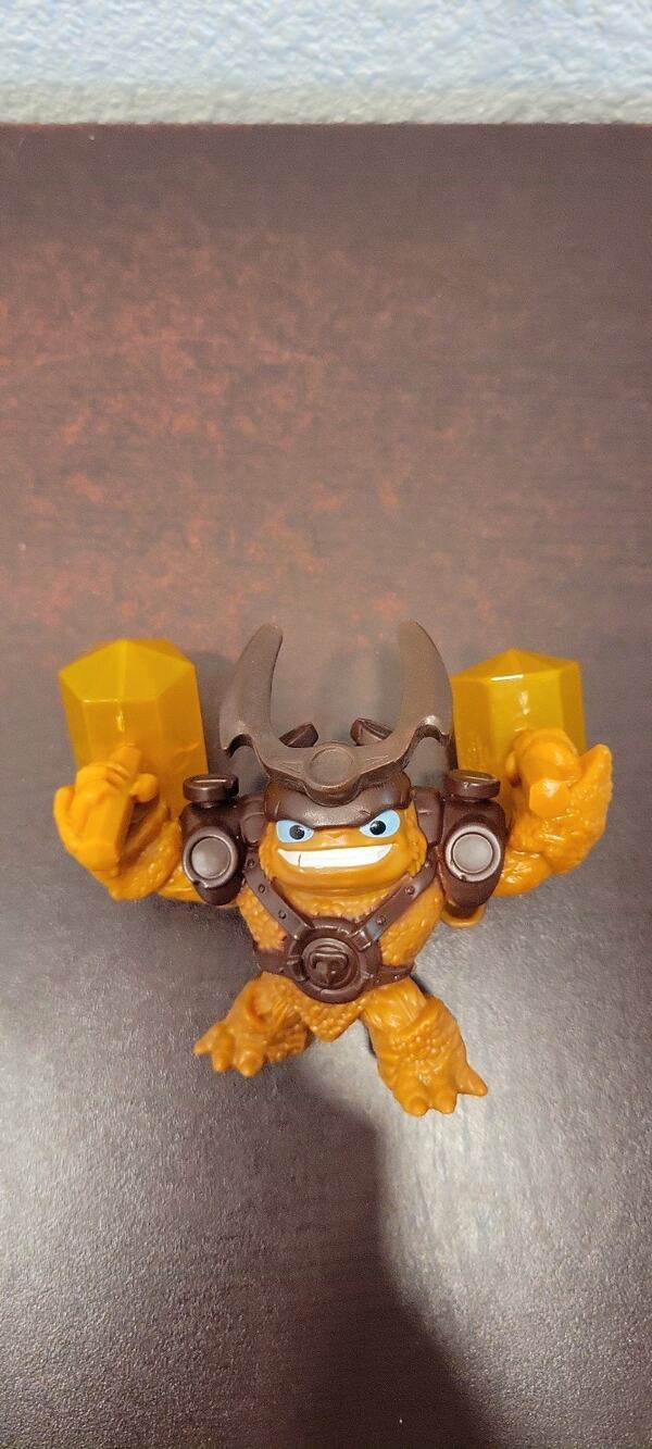Skylander Trap Team Wallop McDonalds Action Figure 2016 Button Works